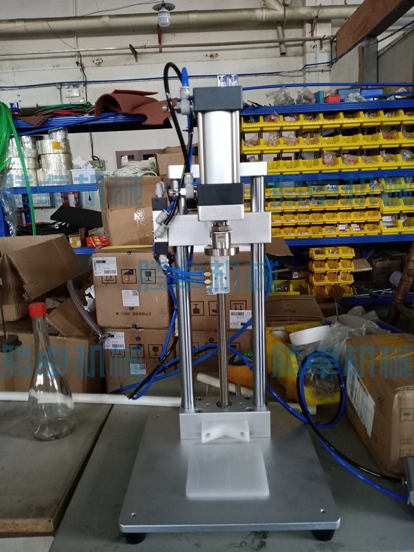 順應(yīng)市場需求， 騰卓灌裝機(jī)豐富可灌裝規(guī)格